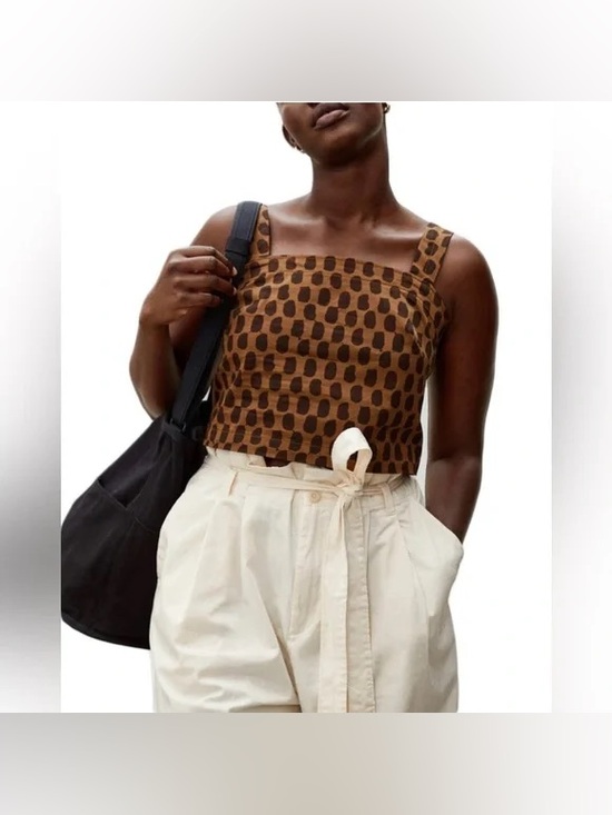 Everlane Tops - Everlane Button-Back Tank in Walnut Print